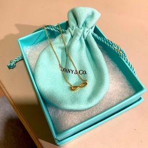 Tiffany & Co. 18K Yellow Gold Infinity Pendant Necklace